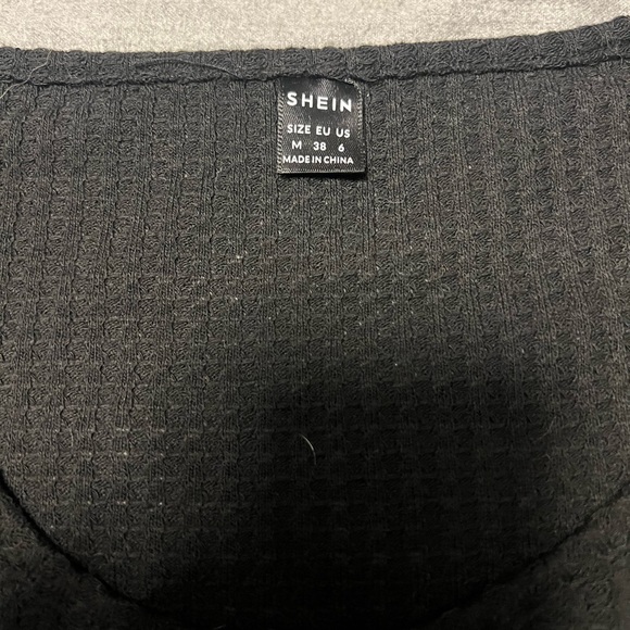 SHEIN Black Textured Peplum Short Sleeve Top - Picture 2 of 2